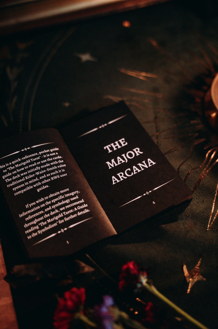 The Marigold Tarot - Classic (English) All Black